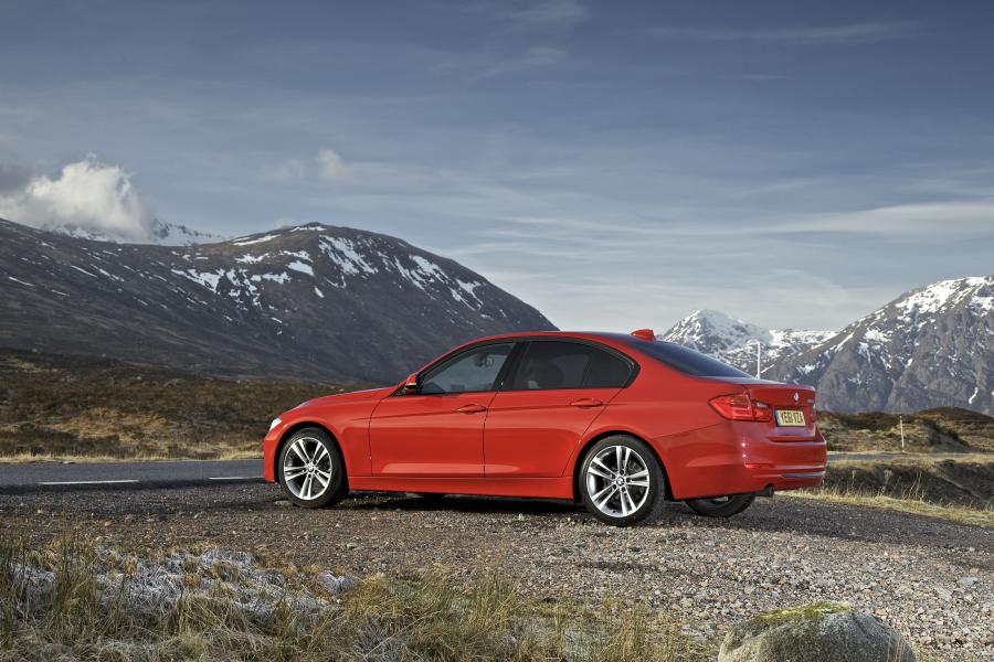  BMW 320d Sport 2012 года  (UK) (фото 26 из 28)
